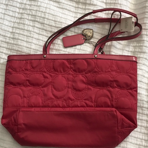 Brand new never used Coach shoulder bag - Picture 2 of 4